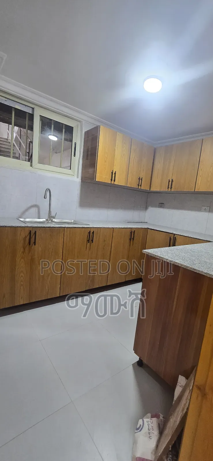 Furnished 3bdrm Condo in አያት 40/60 ኮንዶሚኒየም, Bole for sale