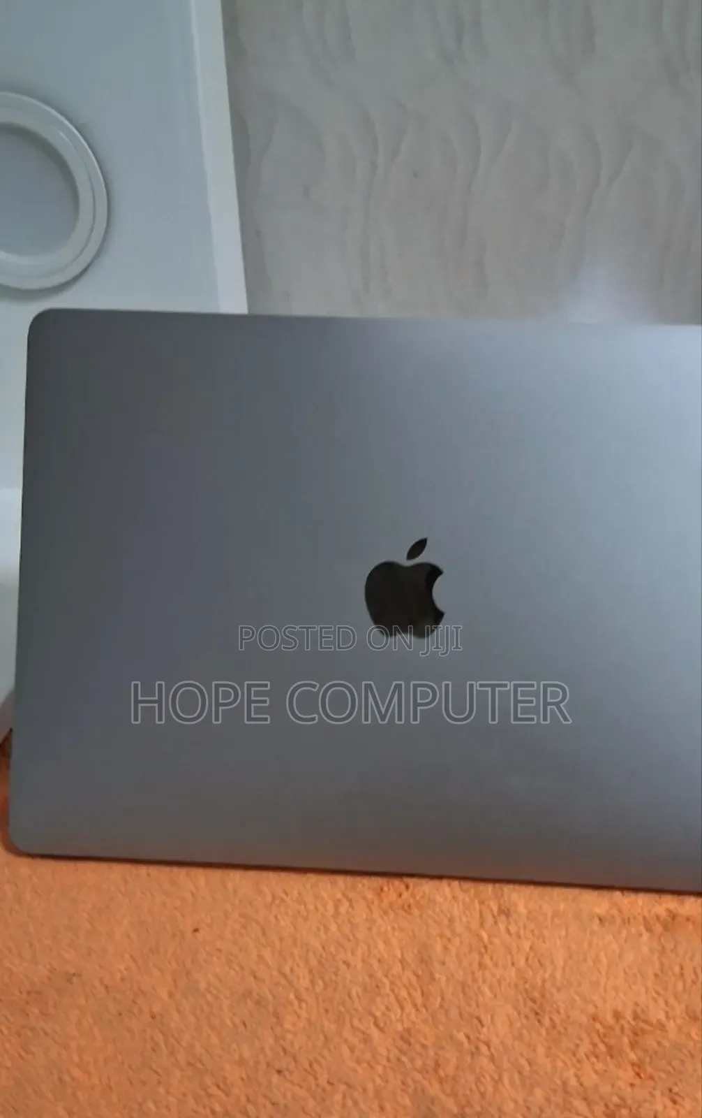 New Laptop Apple MacBook Pro 2017 16GB Intel Core I5 SSD 256GB