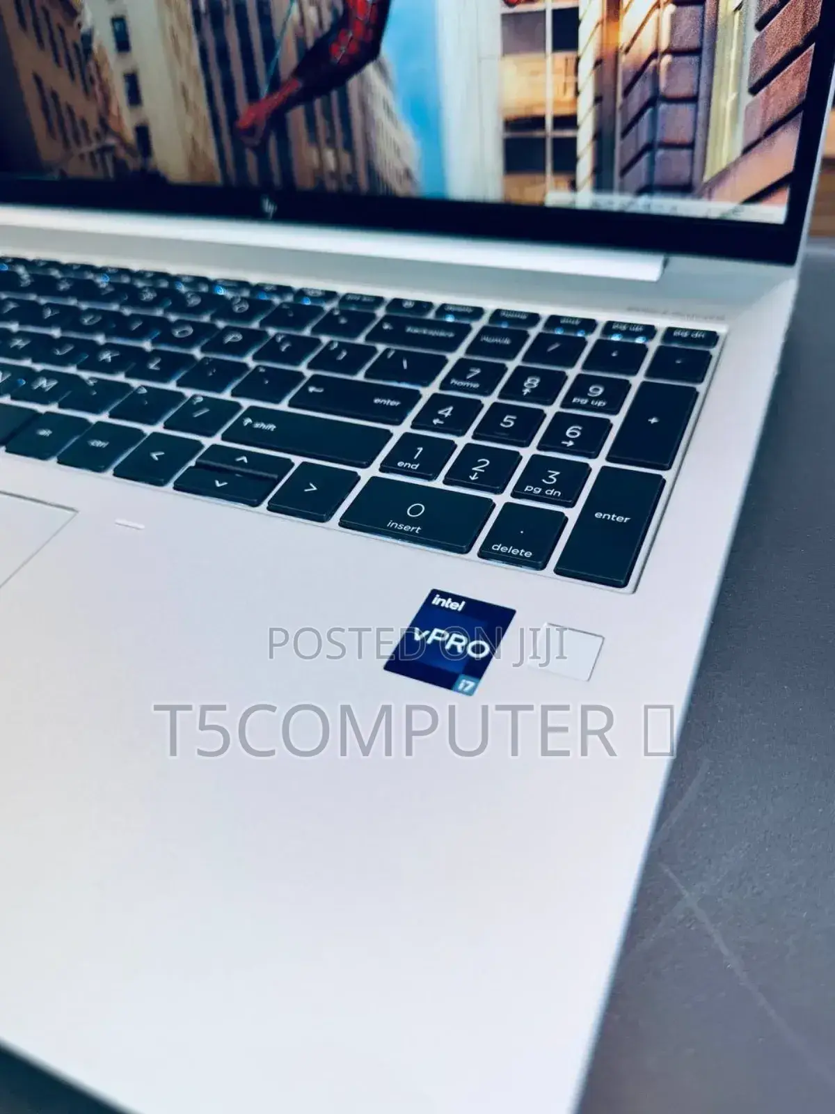 New Laptop HP EliteBook 860 G10 16GB Intel Core I7 SSD 512GB