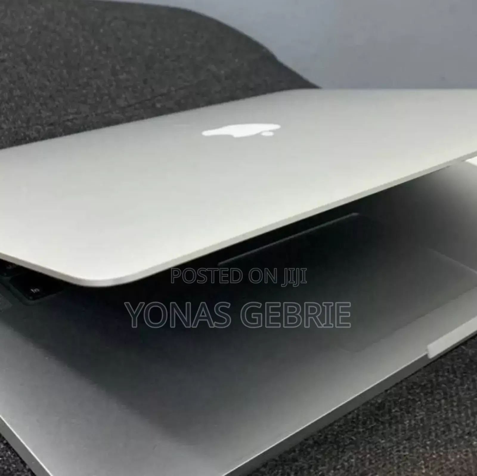 New Laptop Apple MacBook 2010 4GB Intel Core I7 SSD 512GB