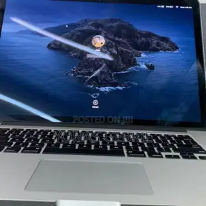 New Laptop Apple MacBook 2010 4GB Intel Core I7 SSD 512GB