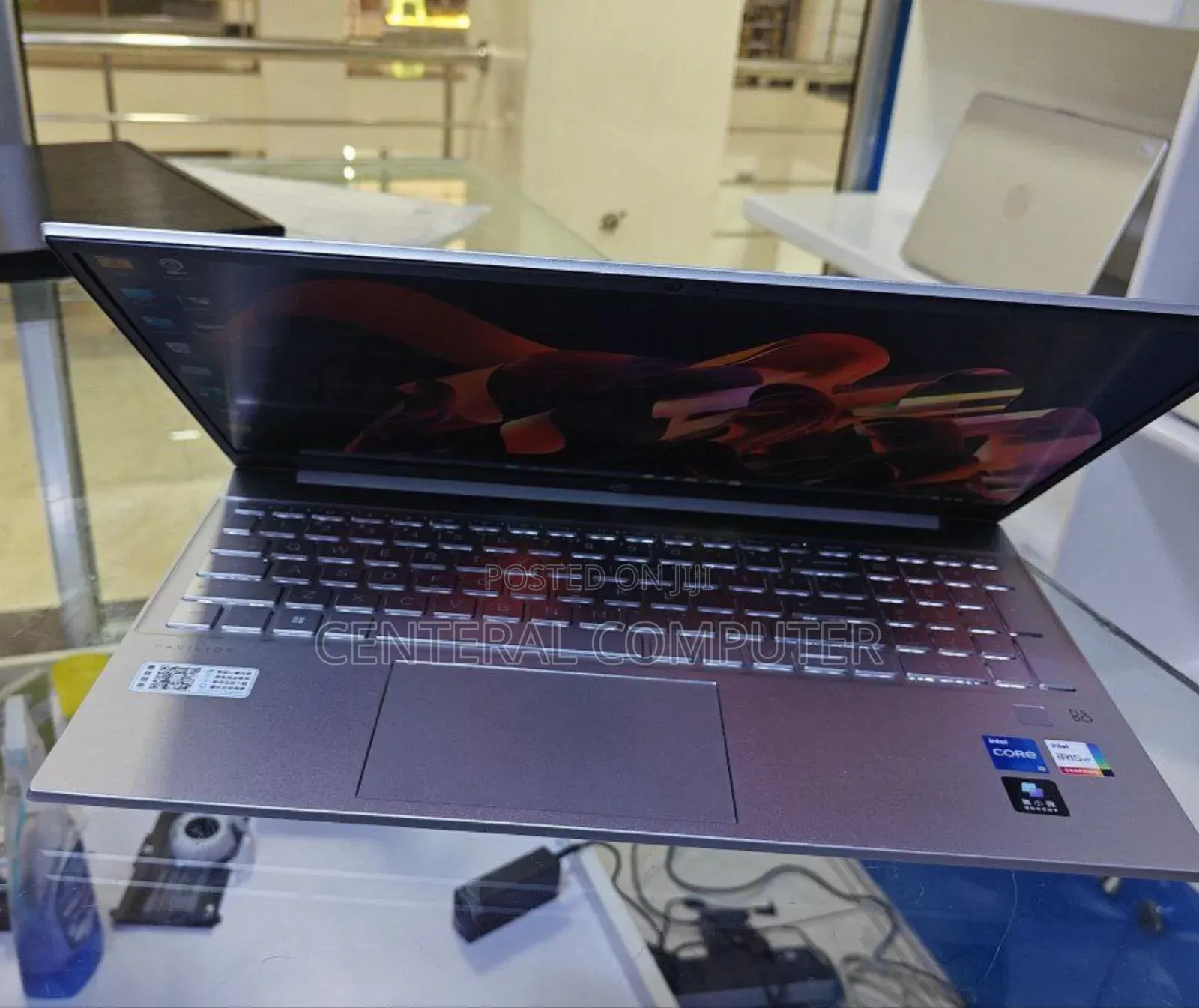 New Laptop HP Pavilion 15 16GB Intel Core I7 SSD 1T