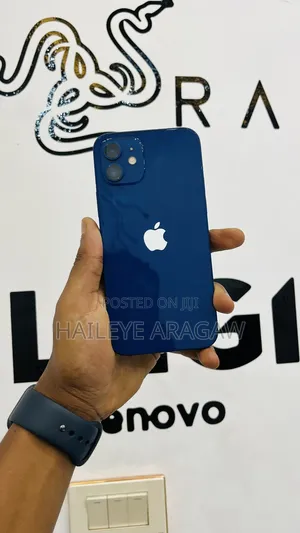 Photo - New Apple iPhone 12 64 GB Blue
