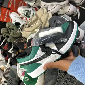 Air Jordan 1 Low Green and Black