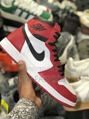 Photo - Jordan 1 Red X White Master Quality