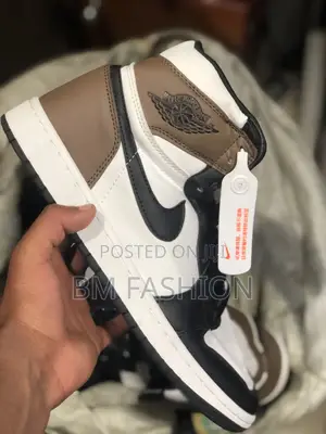 Photo - Master Quality Jordan 1 High