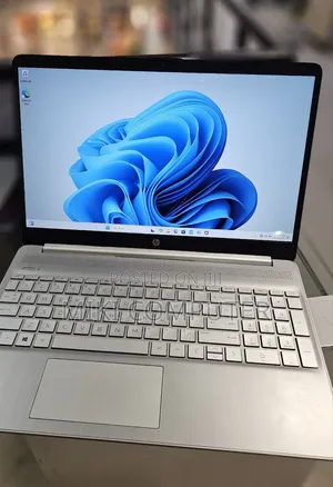 New Laptop HP Stream Notebook 12GB Intel Core I5 SSD 256GB