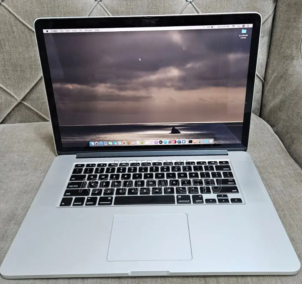 New Laptop Apple MacBook 2015 16GB Intel Core I7 SSD 512GB