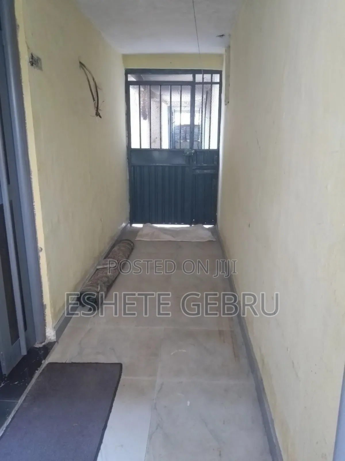 Furnished 3bdrm Condo in ኮንዶሚንየም, Akaky Kaliti for sale