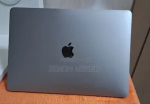 Photo - New Laptop Apple MacBook Pro 2017 16GB Intel Core I5 SSD 256GB