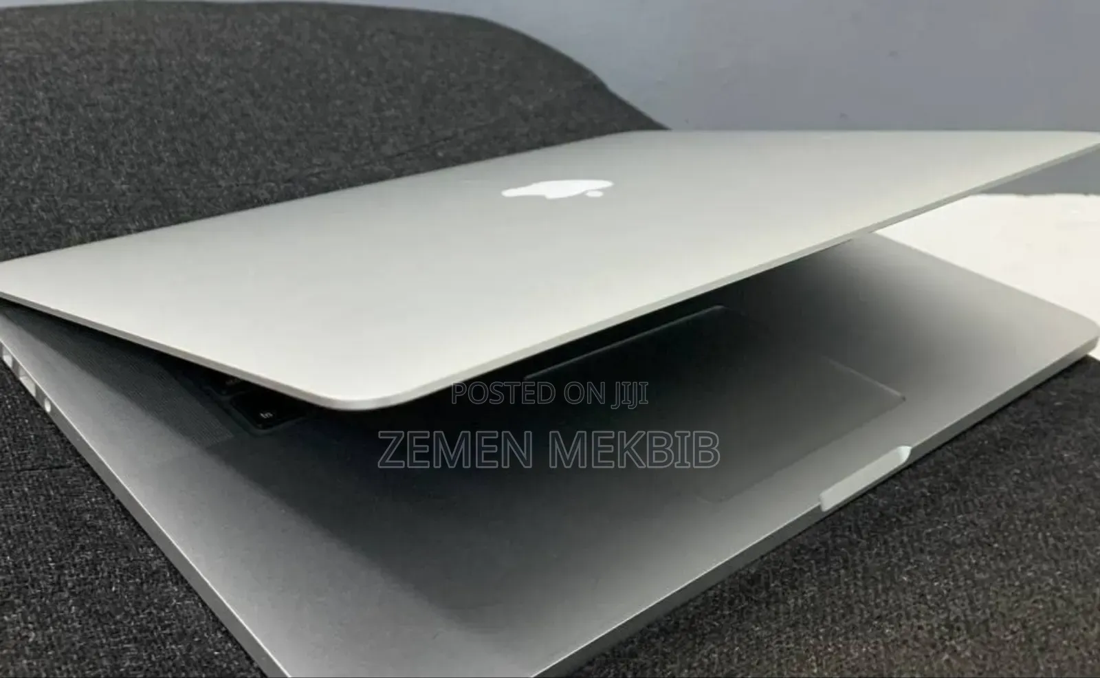 New Laptop Apple MacBook 2010 4GB Intel Core I7 SSD 512GB