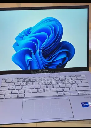 New Laptop Asus ZenBook UX31E 16GB Intel Core I7 SSD 1T