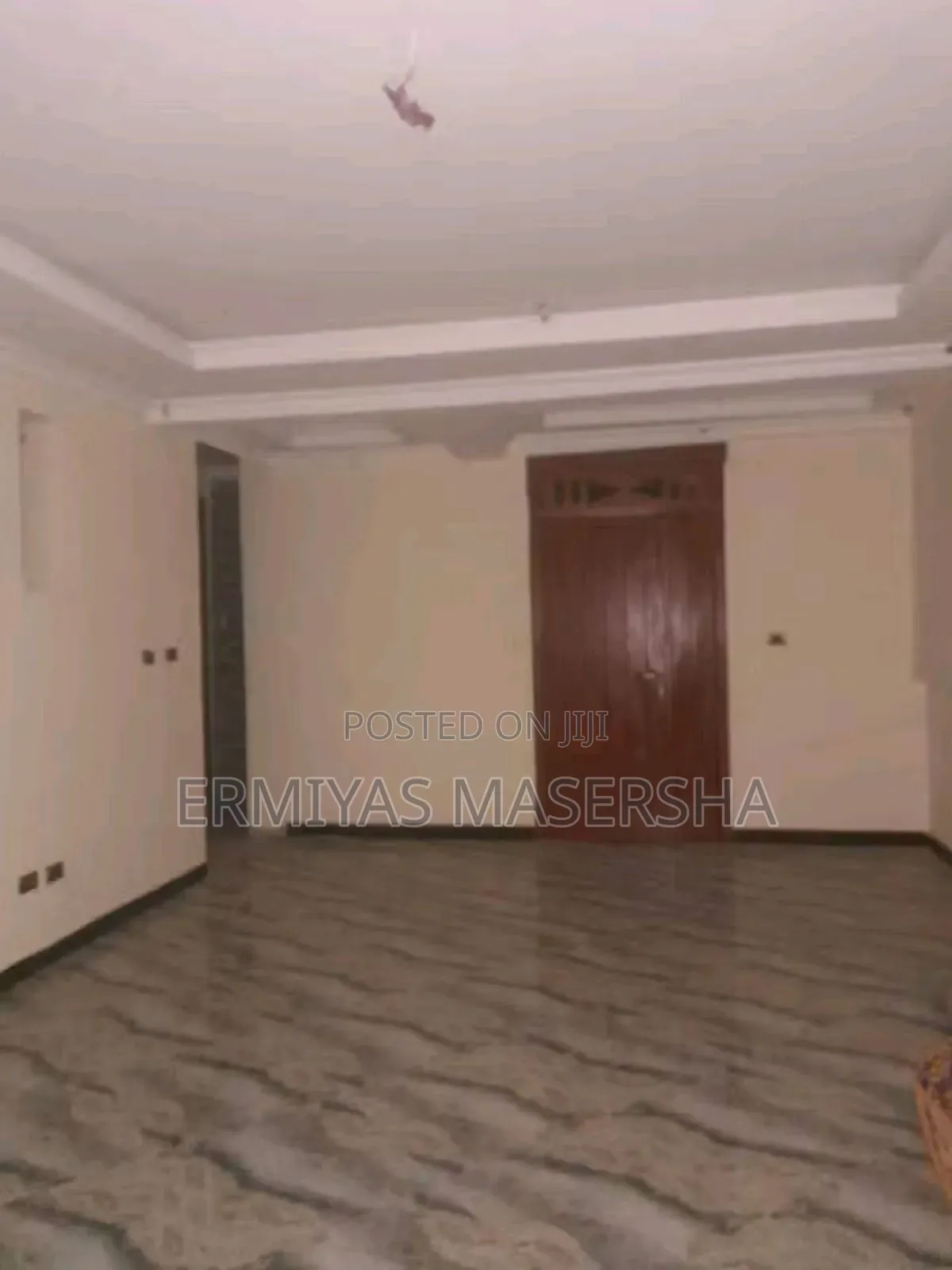 Furnished 3bdrm Apartment in Yeka for sale
