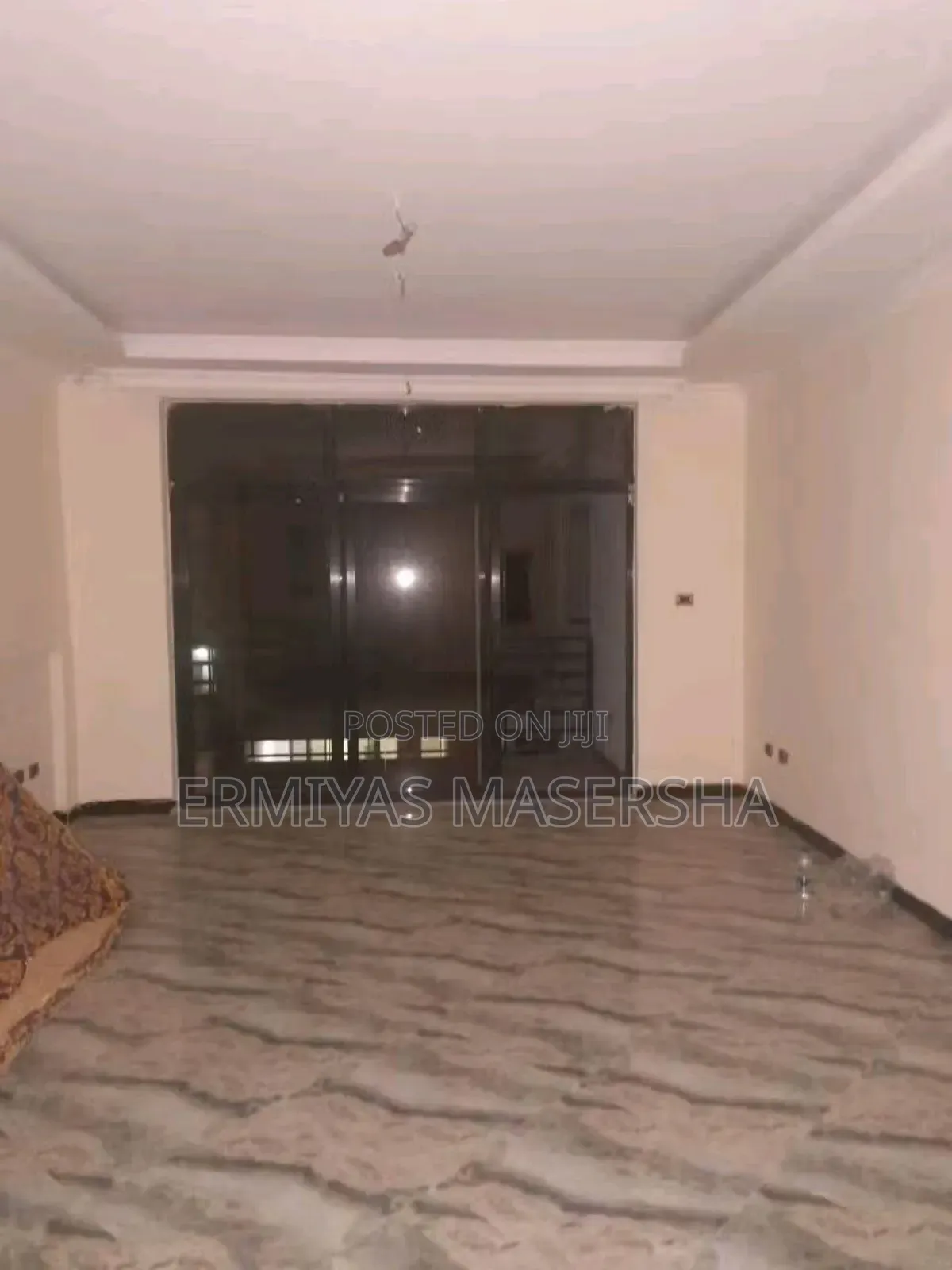 Furnished 3bdrm Apartment in Yeka for sale