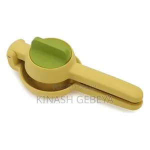 Manual Squeeze And Twist Juicer(ማኑዋል ጁስ መጭመቂያ)