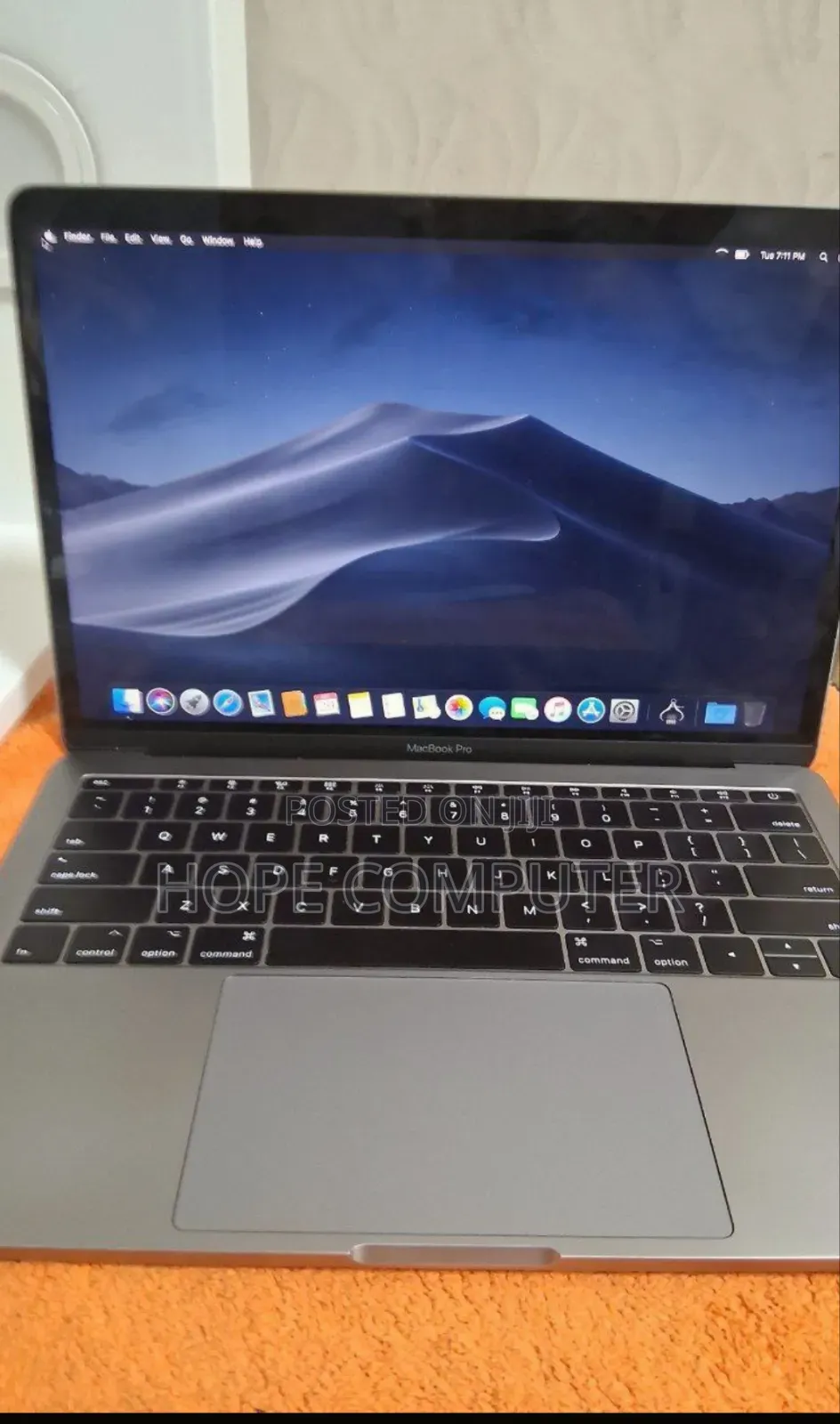New Laptop Apple MacBook Pro 2017 16GB Intel Core I5 SSD 256GB
