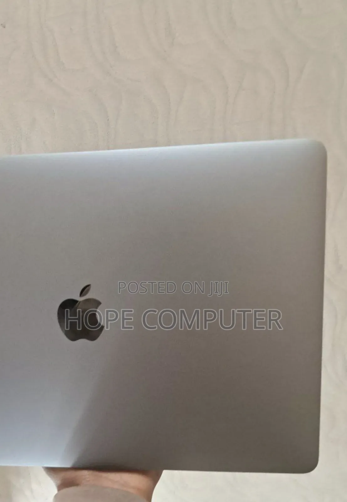 New Laptop Apple MacBook Pro 2017 16GB Intel Core I5 SSD 256GB