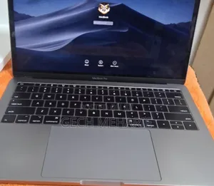 New Laptop Apple MacBook Pro 2017 16GB Intel Core I5 SSD 256GB