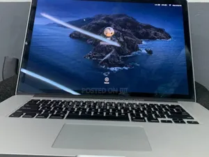 Photo - New Laptop Apple MacBook Pro 2010 4GB Intel Core I7 SSD 512GB