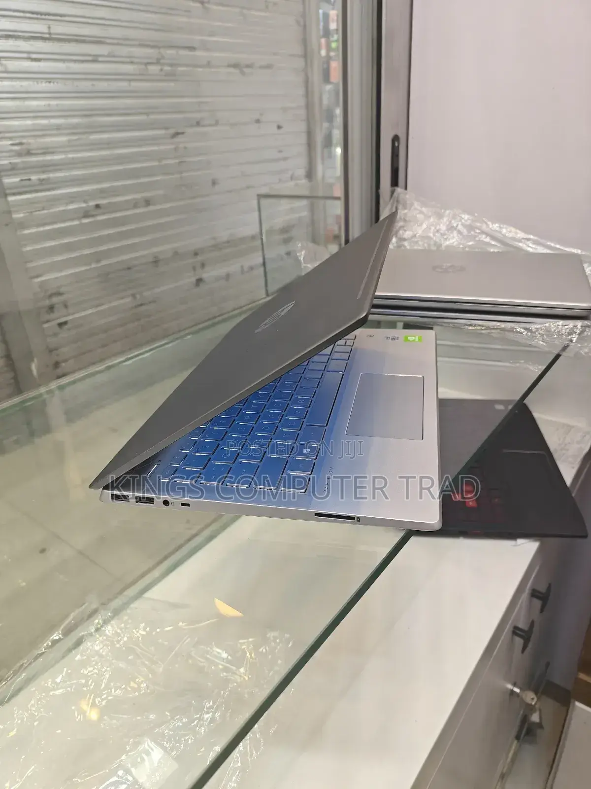 New Laptop HP Pavilion 14 16GB Intel Core I7 SSD 512GB