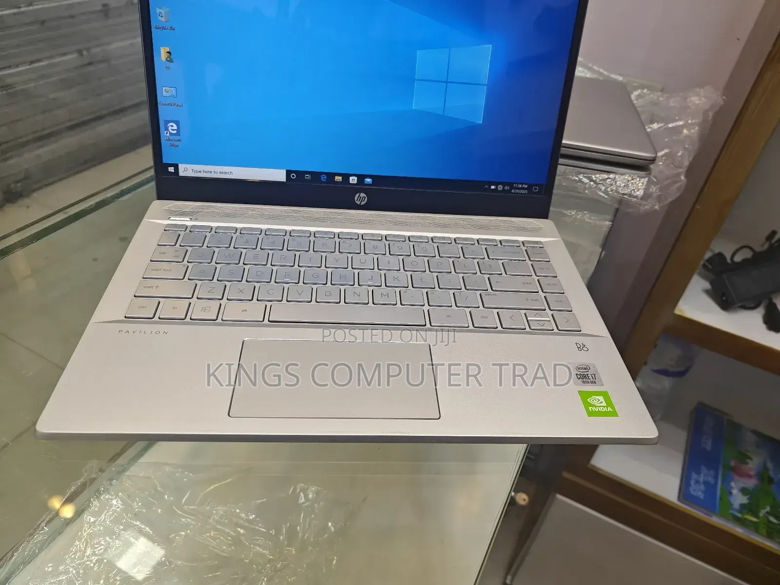 New Laptop HP Pavilion 14 16GB Intel Core I7 SSD 512GB