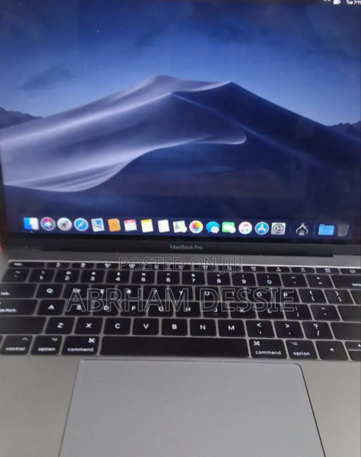 New Laptop Apple MacBook Pro 16GB Intel Core I5 SSD 256GB