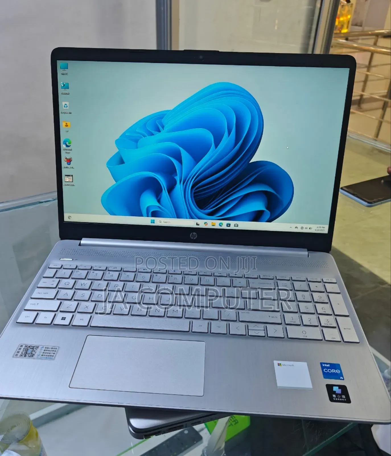 New Laptop HP Stream Notebook 16GB Intel Core I5 SSD 512GB