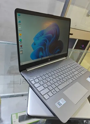 New Laptop HP Stream Notebook 16GB Intel Core I5 SSD 512GB