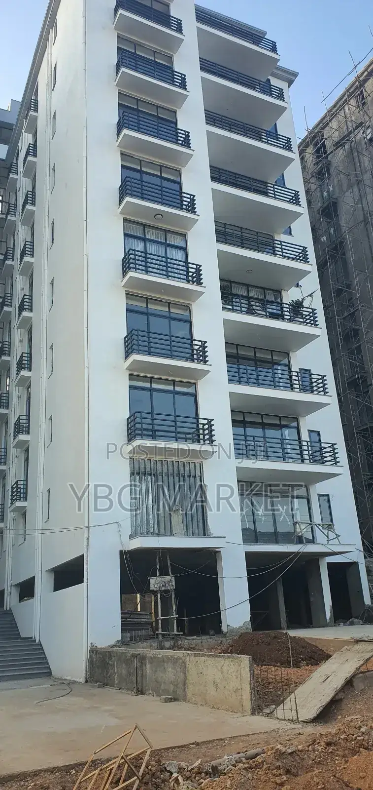 Furnished 3bdrm Apartment in Realestate, Yeka for sale