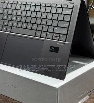 New Laptop HP Spectre 16GB Intel Core Ultra 7 SSD 1T