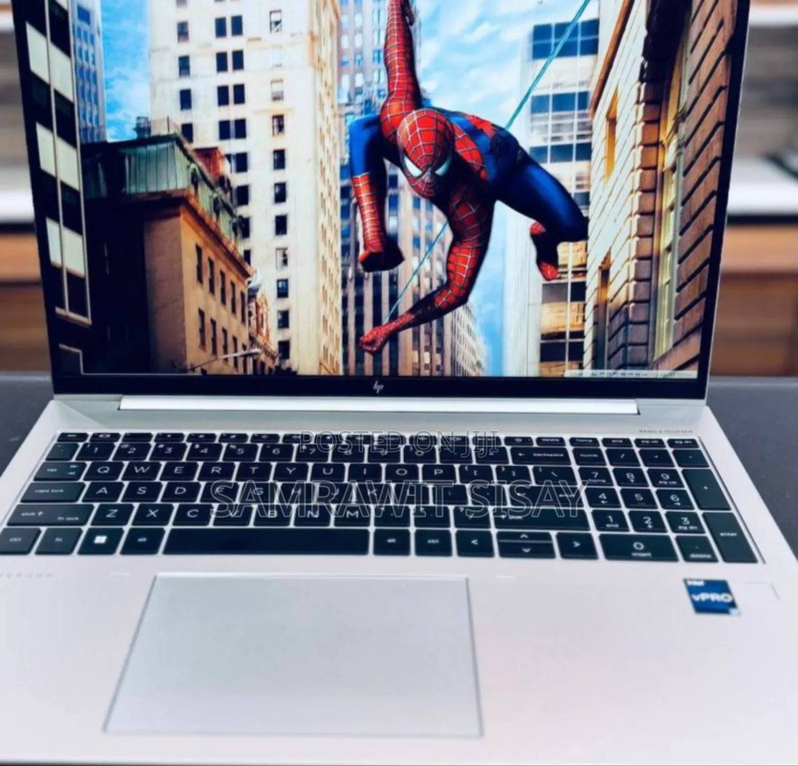 New Laptop HP EliteBook 640 G10 16GB Intel Core I7 SSD 512GB