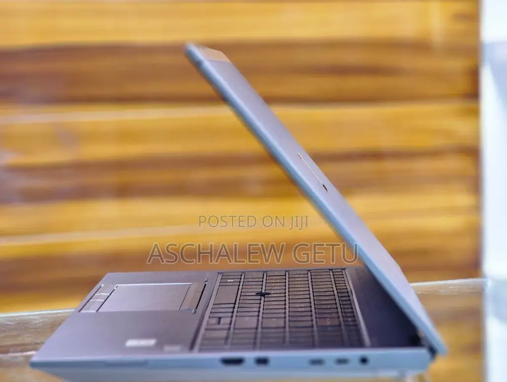 New Laptop HP ZBook 14 16GB Intel Core I7 SSD 512GB