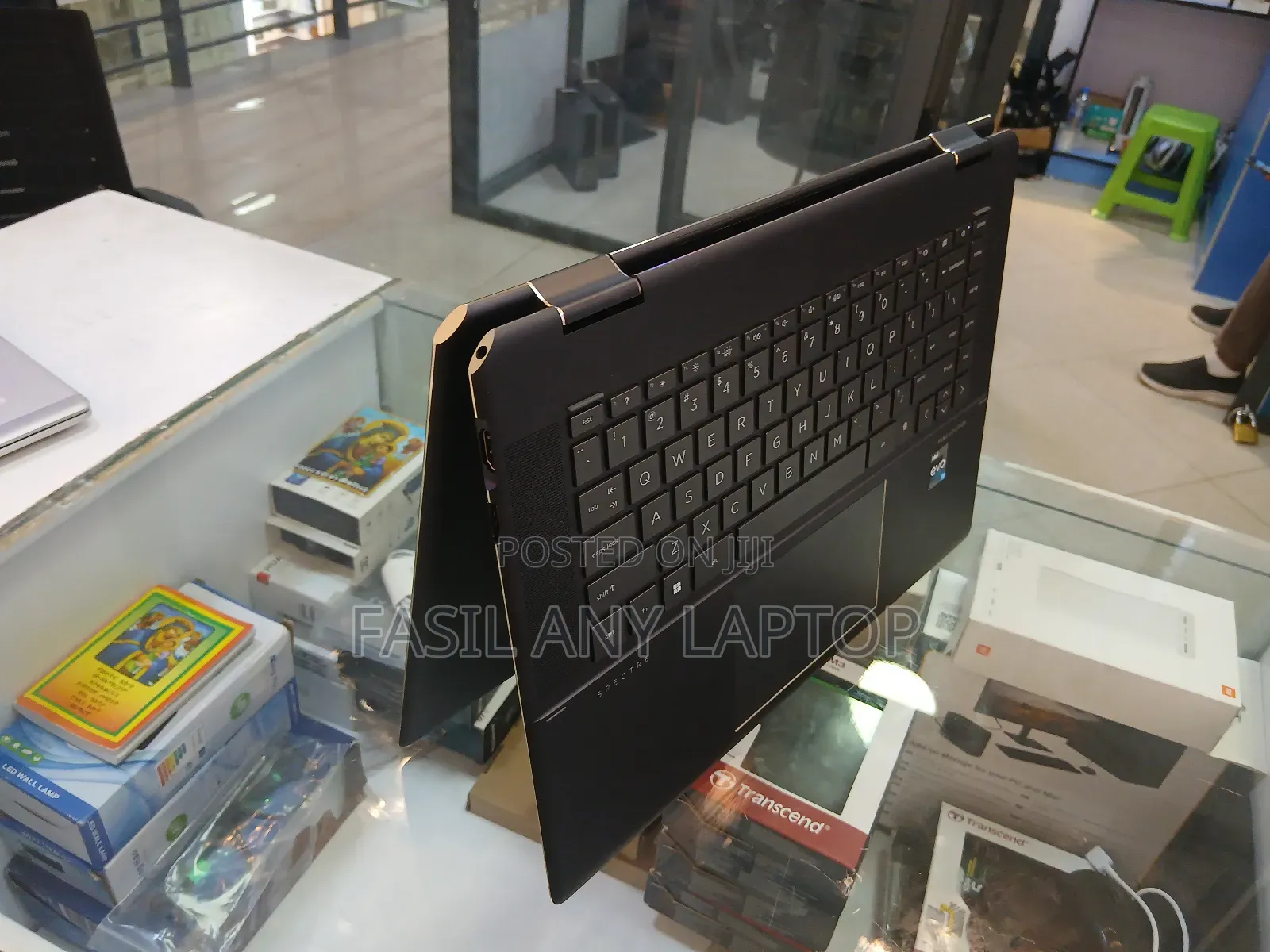 New Laptop HP Spectre X360 15 16GB Intel Core I7 SSD 1T