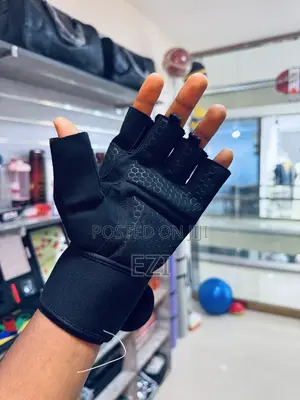 Photo - Brand Exercise Glove