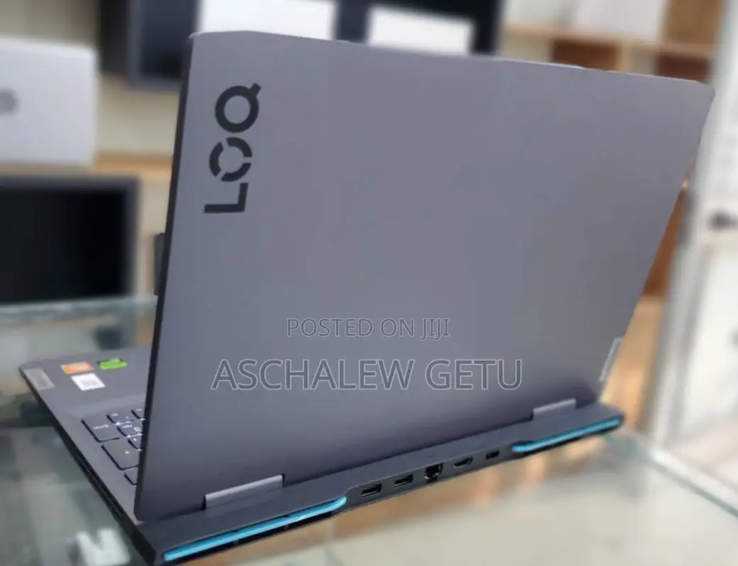 New Laptop Lenovo LOQ 15ARP9 16GB AMD Ryzen 7 SSD 512GB