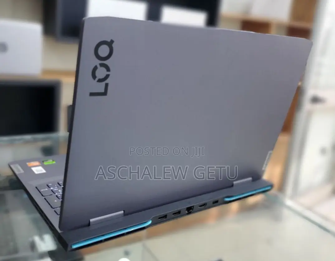 New Laptop Lenovo LOQ 15ARP9 16GB AMD Ryzen 7 SSD 512GB
