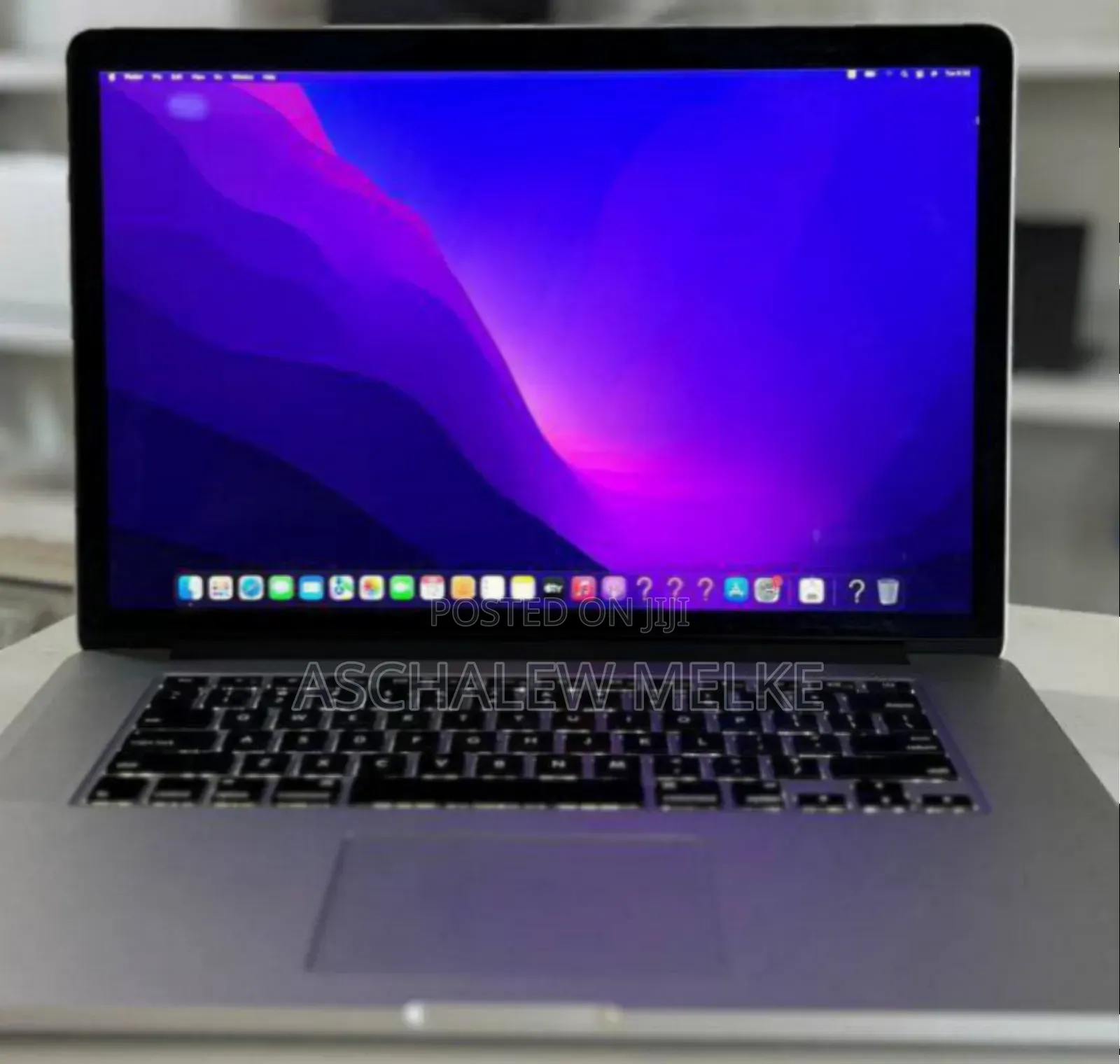 New Laptop Apple MacBook Pro 2015 16GB Intel Core I7 SSD 256GB
