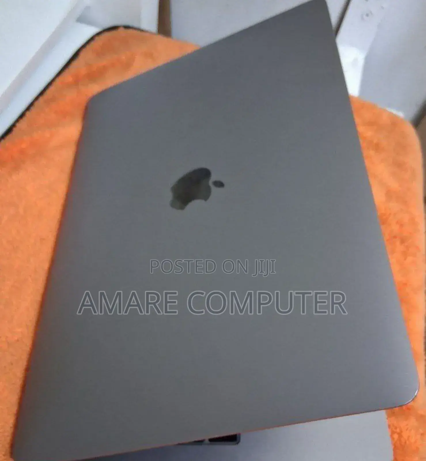 New Laptop Apple MacBook Pro 2017 16GB Intel Core I5 SSD 256GB