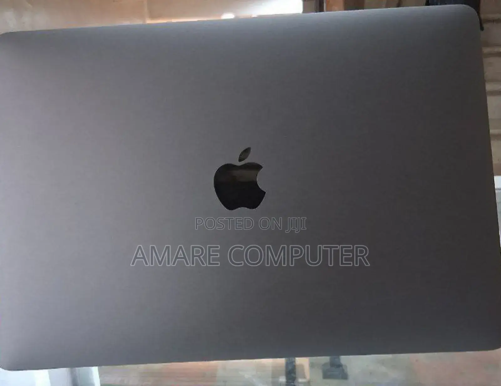 New Laptop Apple MacBook Pro 2017 16GB Intel Core I5 SSD 256GB