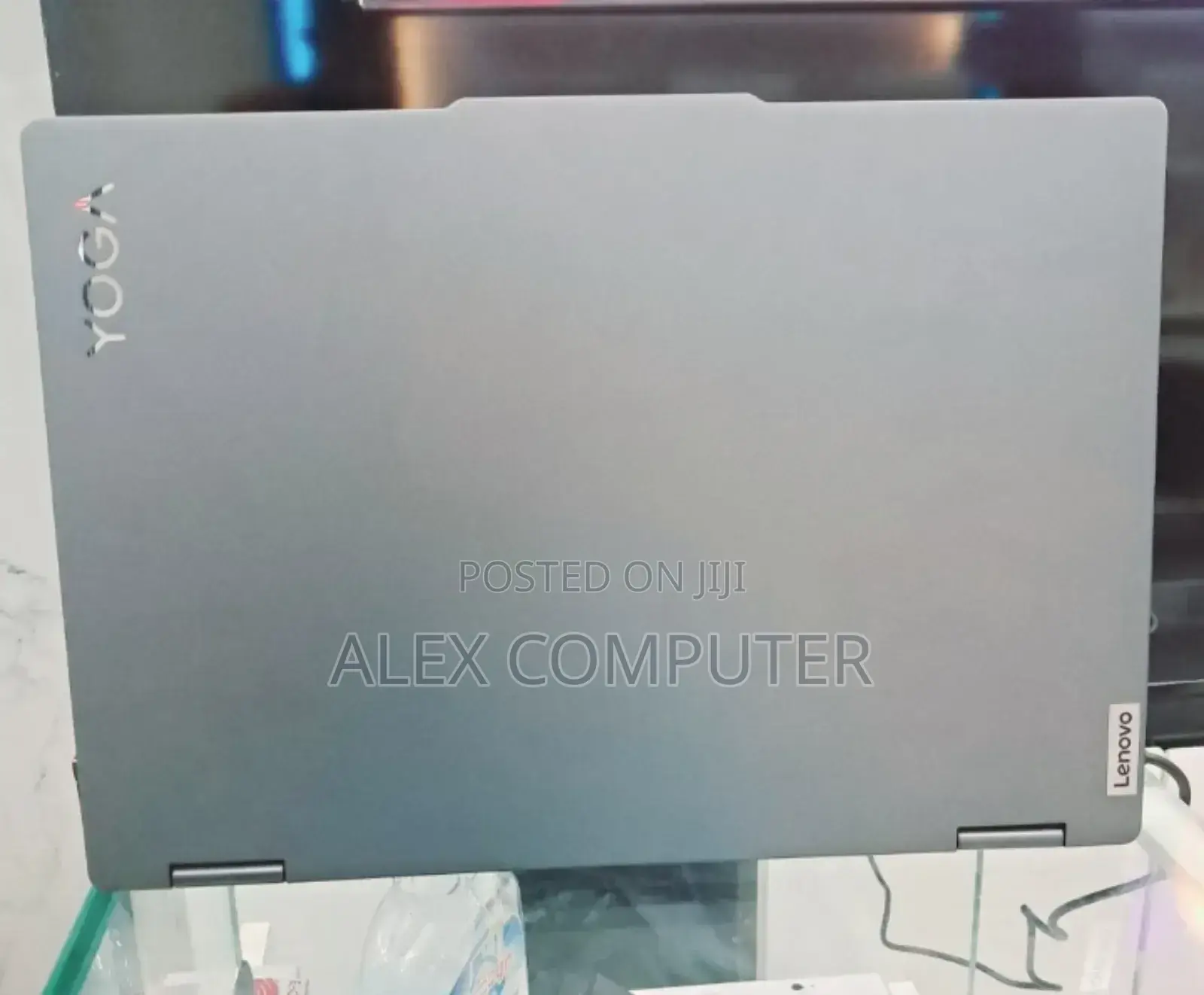 New Laptop Lenovo Yoga 7i 16GB Intel Core Ultra 7 SSD 1T