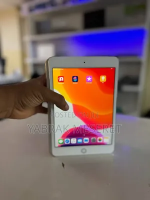 Photo - New Apple iPad mini 3 64 GB Black