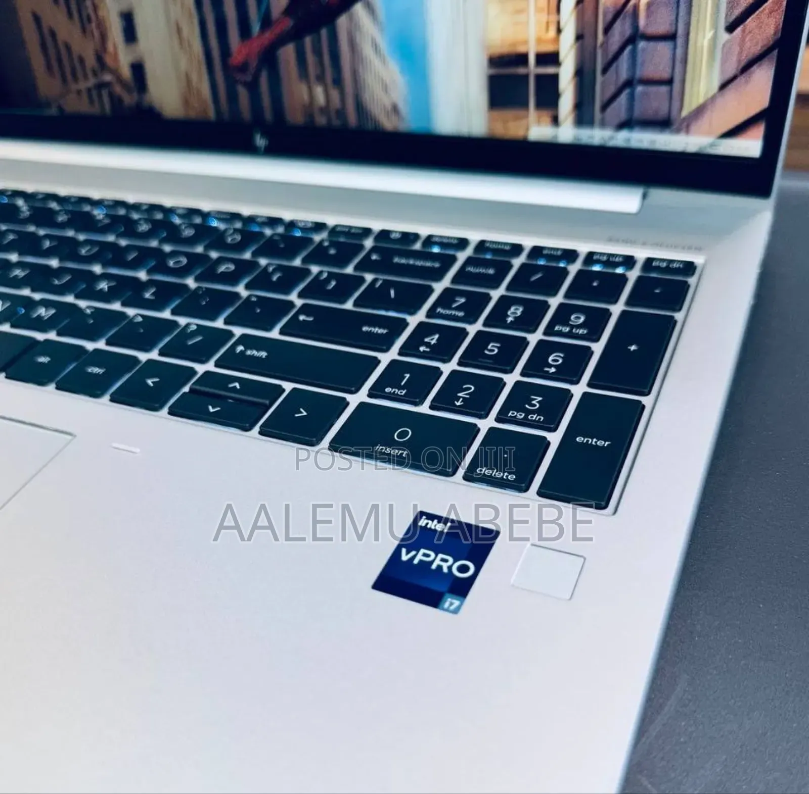 New Laptop HP EliteBook 860 G10 16GB Intel Core I7 SSD 512GB