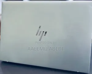 New Laptop HP EliteBook 860 G10 16GB Intel Core I7 SSD 512GB