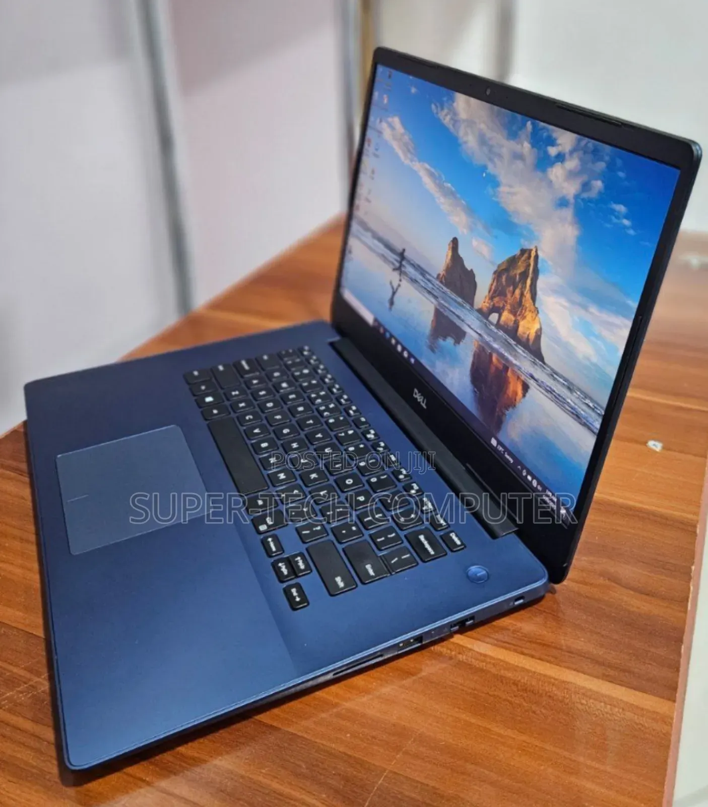 New Laptop Dell Inspiron 15R N5110 8GB Intel Core I5 SSD 256GB