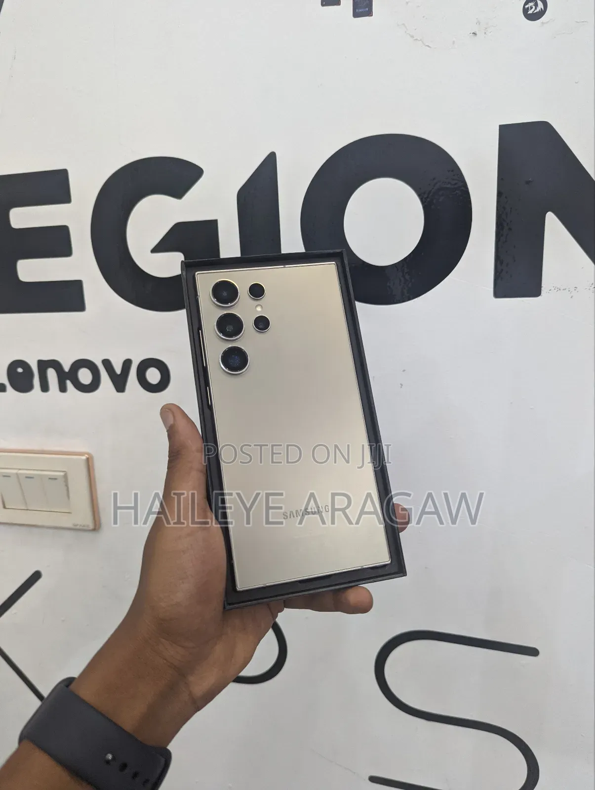 New Samsung Galaxy S24 Ultra 1 TB Silver