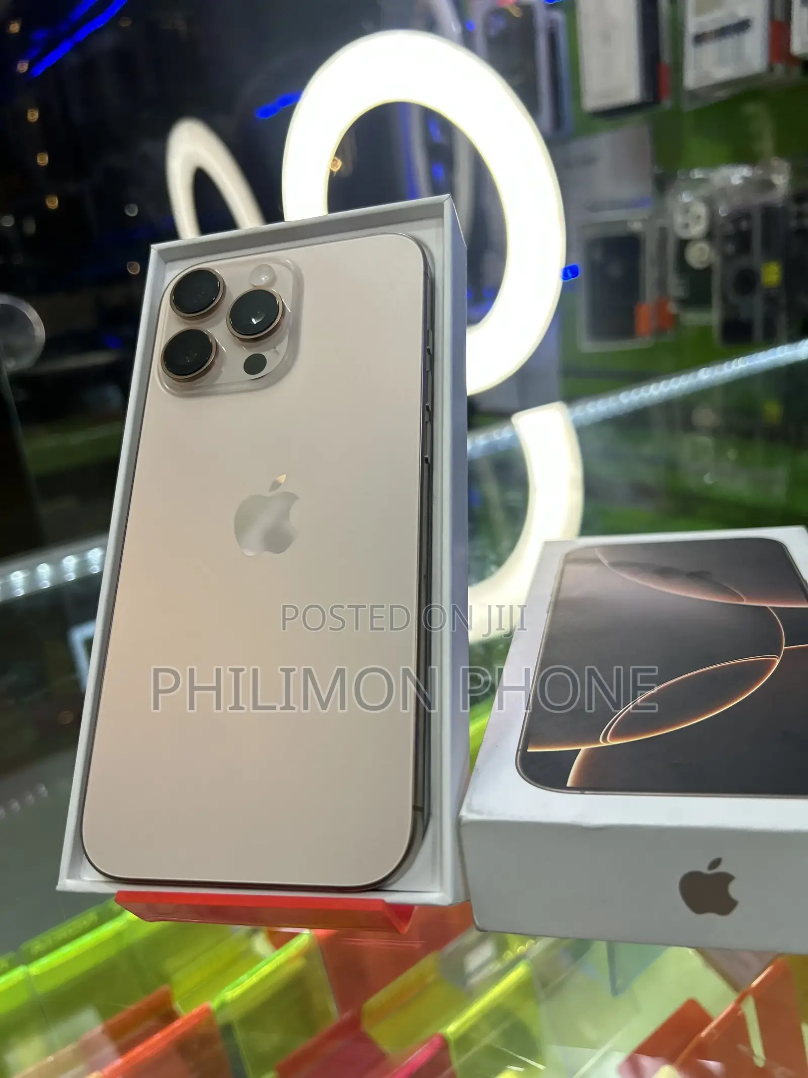 New Apple iPhone 16 Pro Max 256 GB Silver