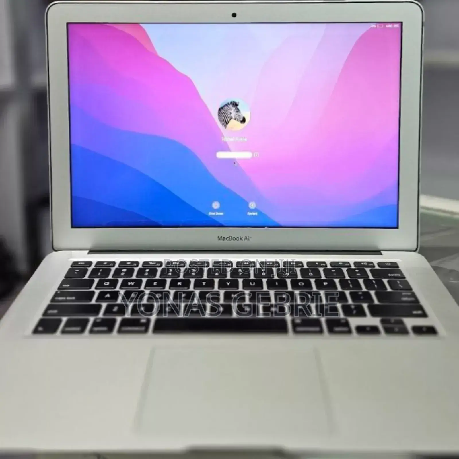 New Laptop Apple MacBook Air 2017 8GB Intel Core I5 SSD 128GB