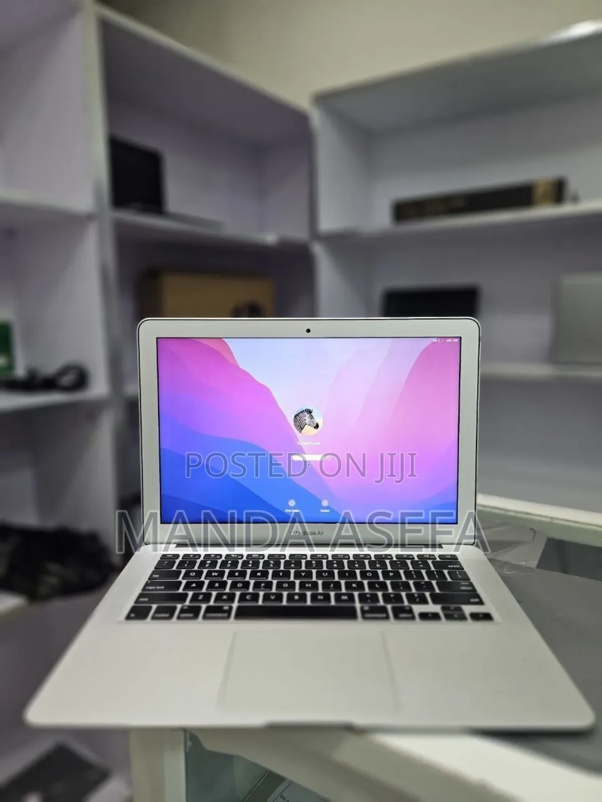 New Laptop Apple MacBook Air 2017 8GB Intel Core I5 SSD 128GB