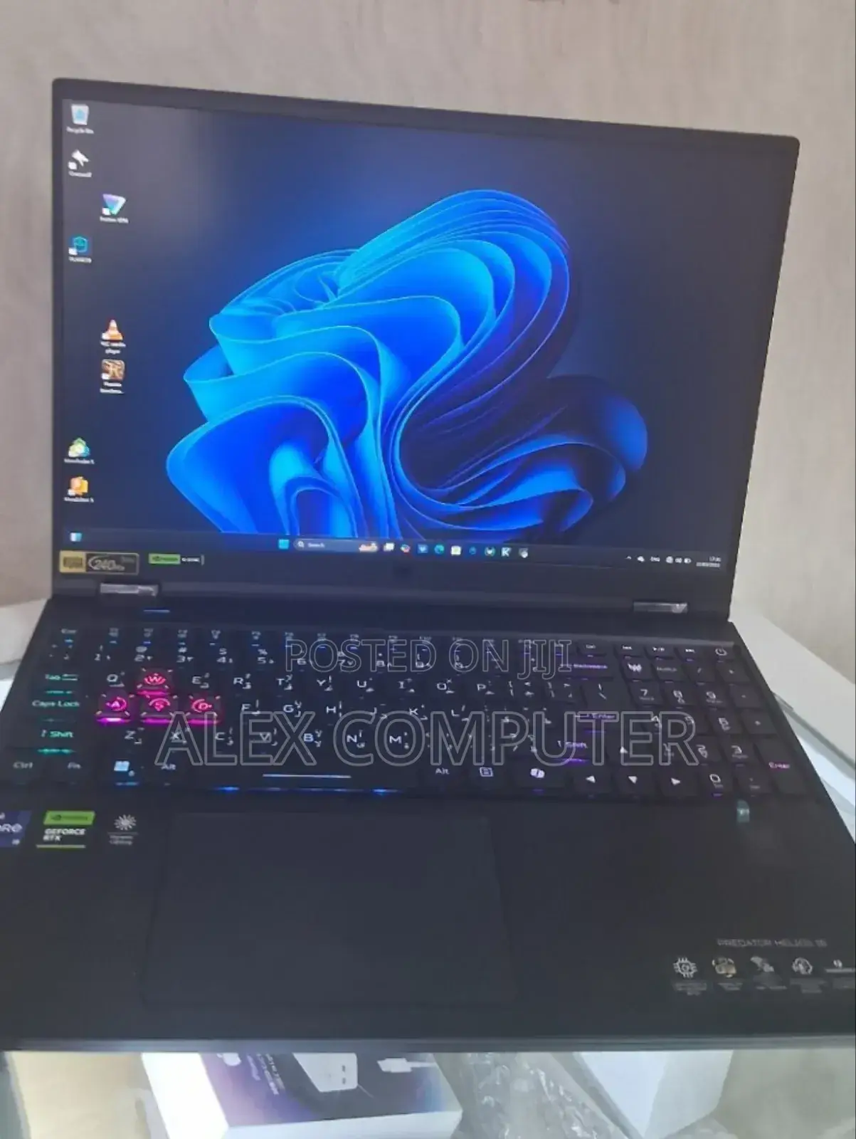 New Laptop Acer Predator Helios 18 PH18-71 32GB Intel Core I9 SSD 1T