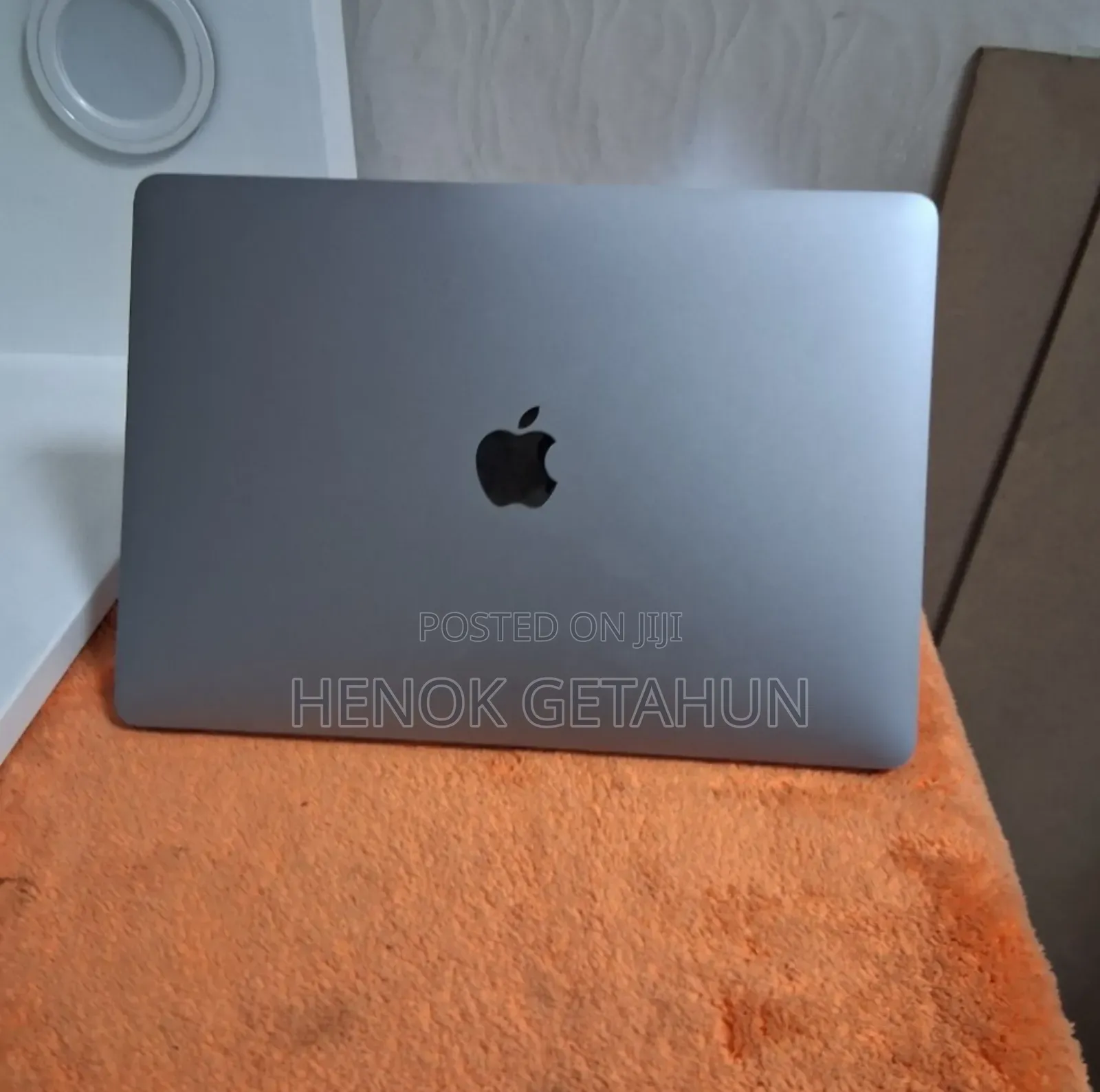 New Laptop Apple MacBook Pro 2017 16GB Intel Core I5 SSD 256GB